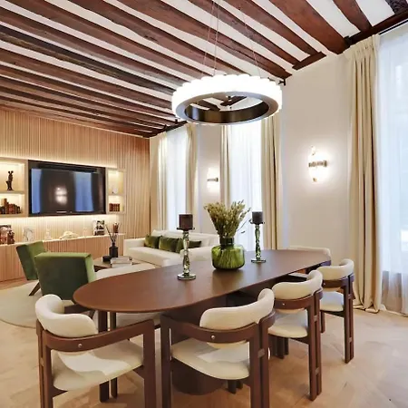 Brigtness And Style Apartment