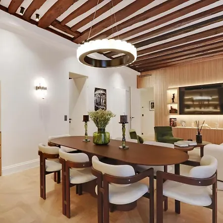Brigtness And Style Apartment Milan