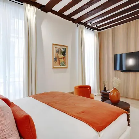 Brigtness And Style Apartment Milan